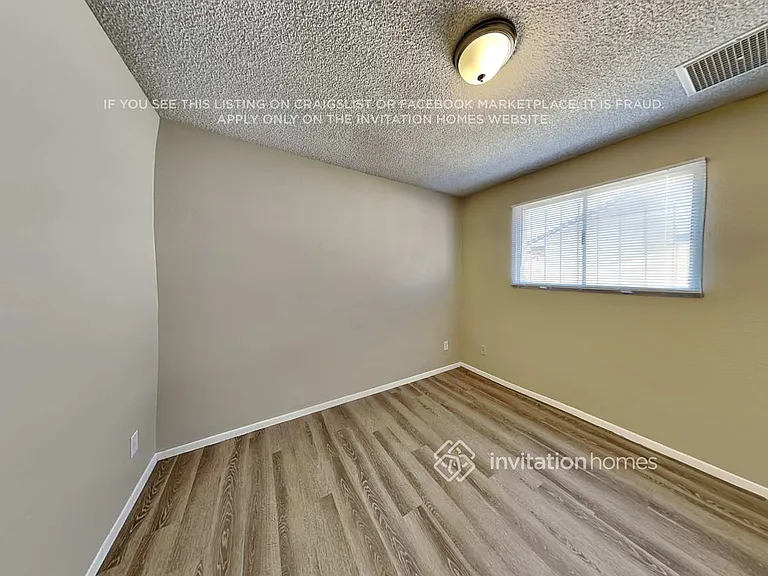 5410 W Maui Ln — Photo 13