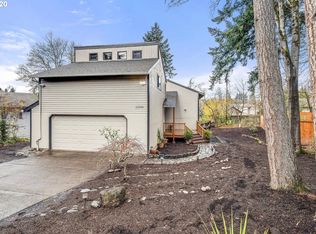 12245 SW Taylor Ct, Portland, OR 97225