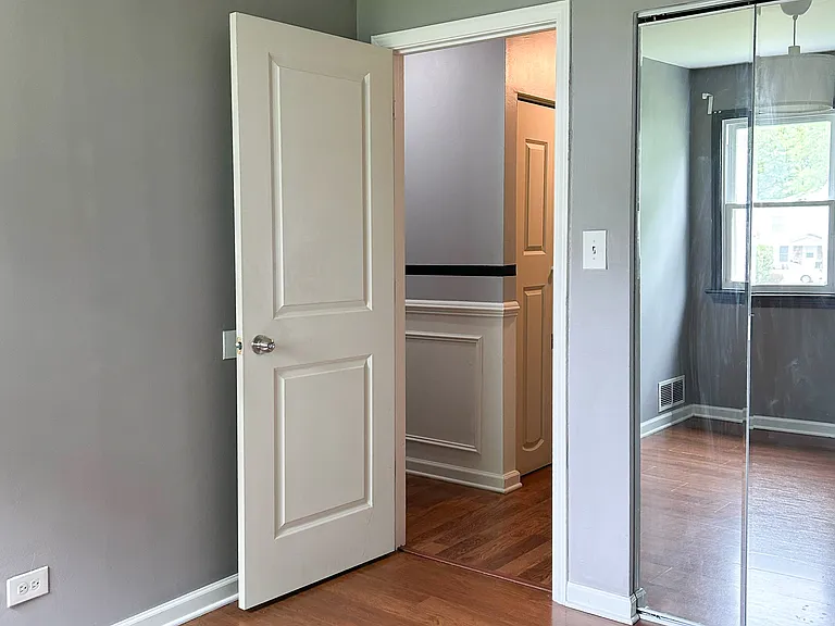 1366 N Glen Cir #D — Photo 11