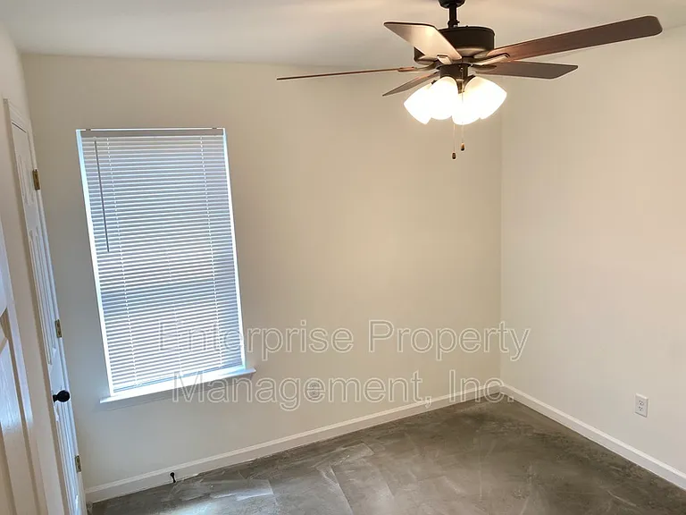 2963 Lake Park Rd — Photo 9