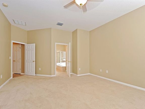 5th image of 22744 Robins Nest Ct