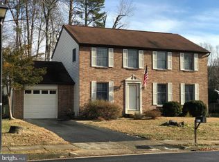 4313 Lamarre Dr, Fairfax, VA 22030