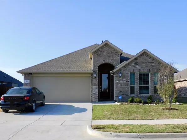 1108 Embers Ln, Denton, TX 76201