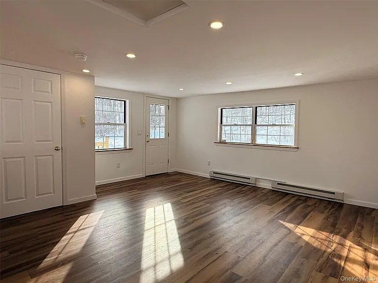 19 Quartz Ln #4 — Photo 22