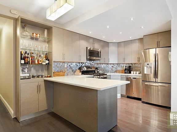 3rd image of 1020 Grand Concourse APT 12T