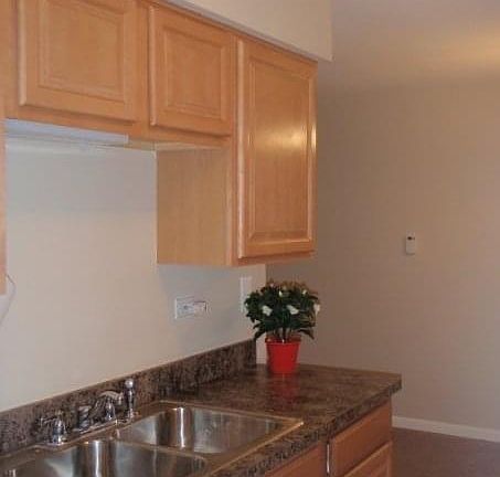 4th image of 1910 W Hatherleigh Ct APT 2B