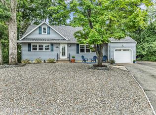 825 Knight Street, Toms River, NJ 08753