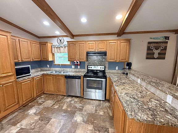4th image of 9237 Linscomb Rd