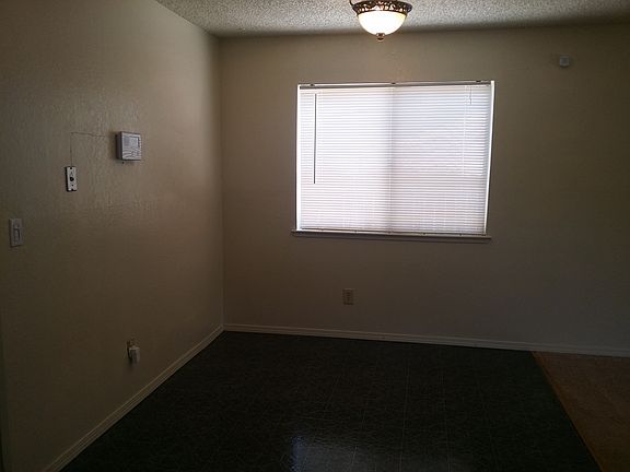 4th image of 16 Saint Marie Cir