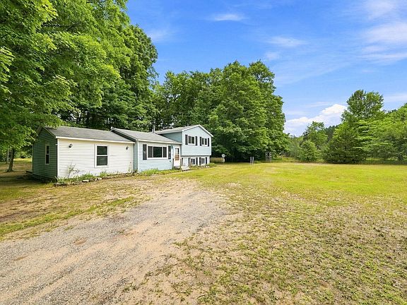 4th image of 4893 Benjamin Donald Rd