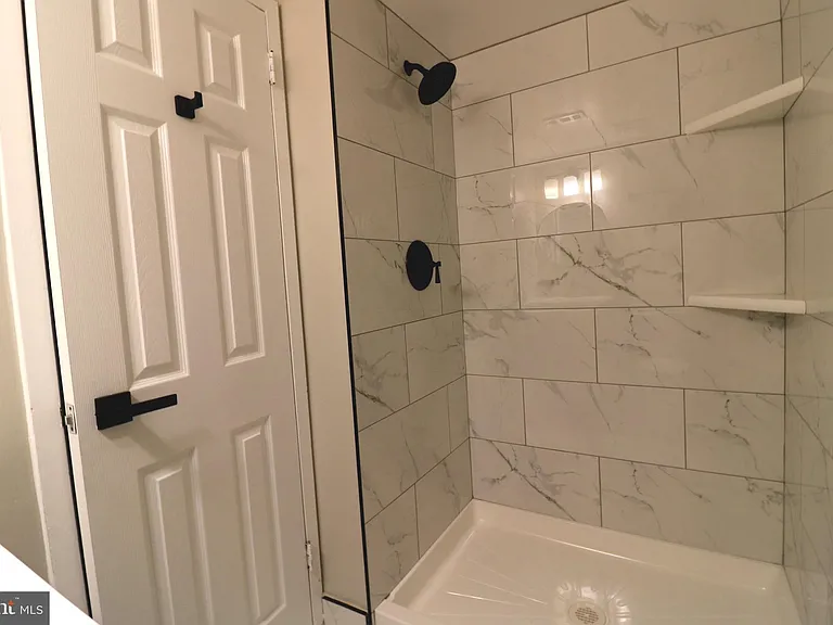 2249 Castle Rock Sq #11C — Photo 21