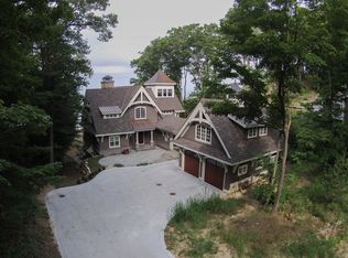 4020 Hillside Trl, Holland, MI