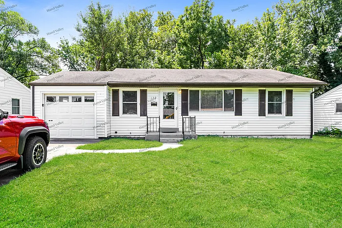 130 Saint Daniel Ln — Photo 1
