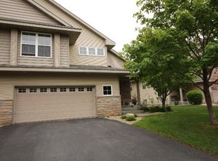 1038 Saint Johns Bay, Woodbury, MN 55129