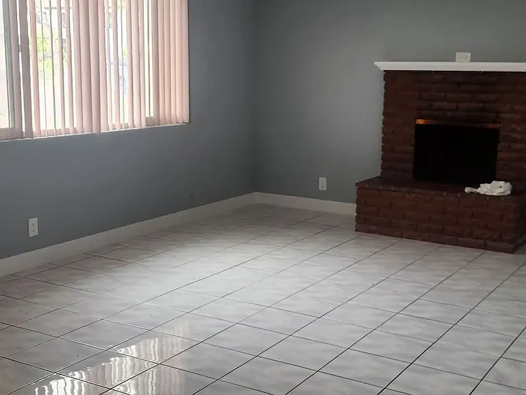 9054 Maple St — Photo 5