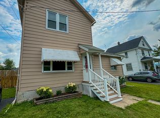 1112 W Lackawanna Ave, Blakely, PA 18447