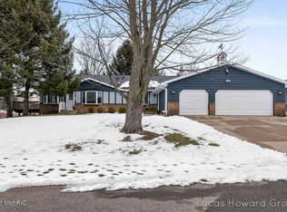 5008-5010 Stauffer Ave SE, Grand Rapids, MI 49508