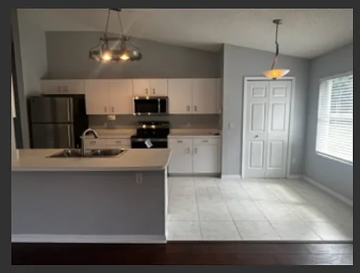 1655 Arash Cir — Photo 6