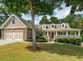 19 Grove Park Dr, Dallas, GA 30132