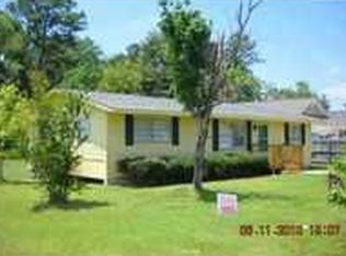 9125 Marina Ave, Ocean Springs, MS 39564