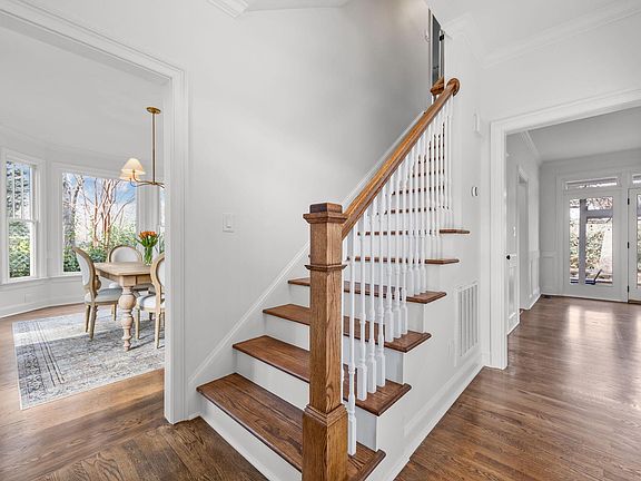 3rd image of 8805 Mourning Dove Rd