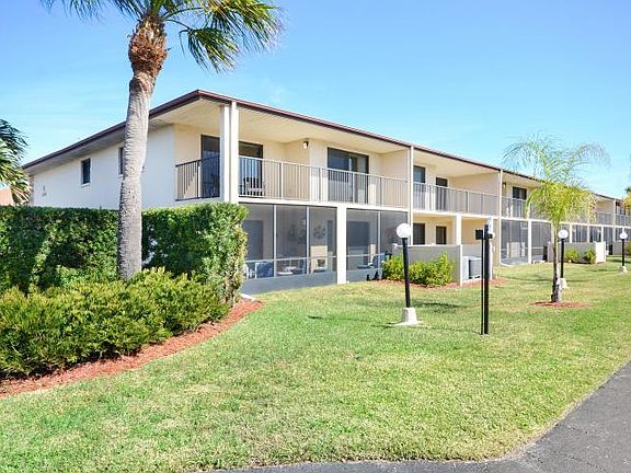 Second Floor Corner Unit