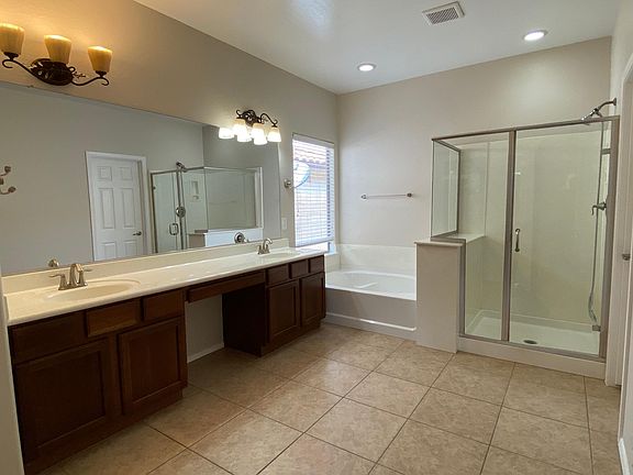 4th image of 5527 W Molly Ln