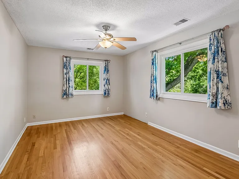6013 Porter Ln — Photo 14