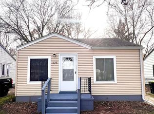 235 W Rutgers Ave, Pontiac, MI 48340