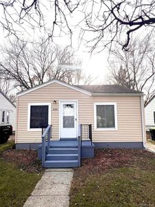 235 W Rutgers Ave, Pontiac, MI, 48340