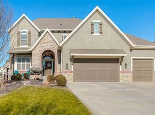 11404 W 166th St, Overland Park, KS 66062