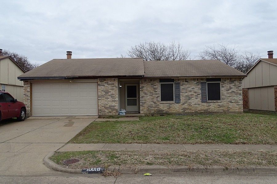 1st image of 10018 Deer Hollow Dr