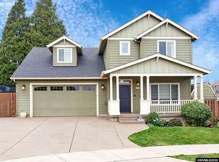119 Four Oaks Dr, Silverton, OR