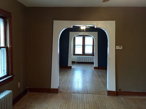 3rd image of W57N524 Hilbert Ave