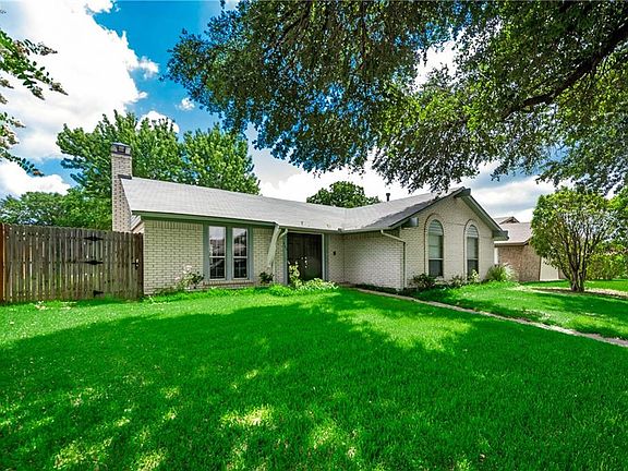 3rd image of 405 Quintana Dr