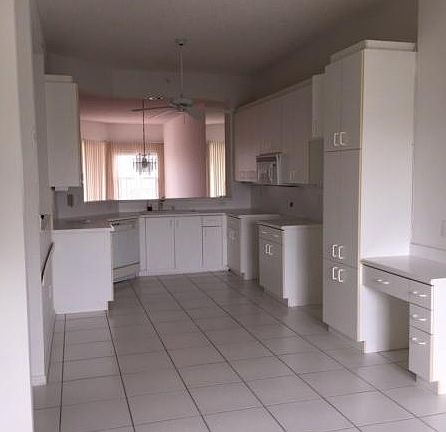 2nd image of 7775 Granville Dr #402