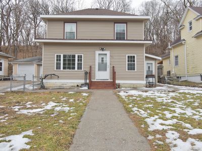131 E Graham Ave, Council Bluffs, IA, 51503