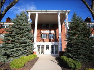 2885 Pease Dr APT 219, Rocky River, OH