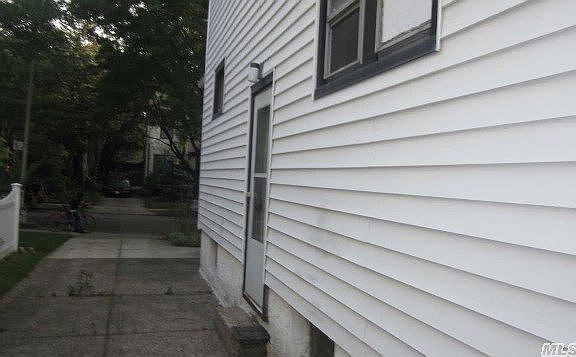5th image of 6335 Carlton St