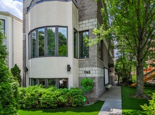 1745 W Altgeld St, Chicago, IL 60614