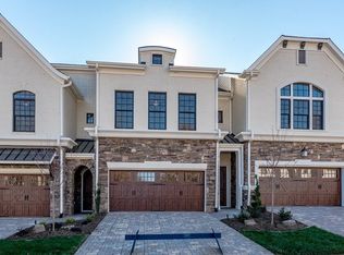 5018 Vernet Ln, Charlotte, NC 28210