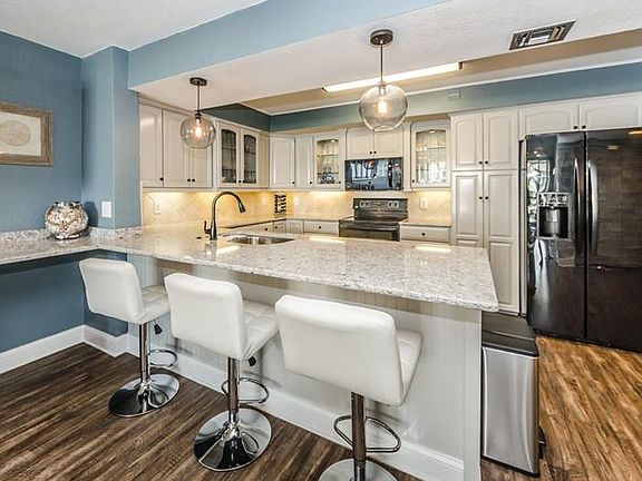 4th image of 1430 Gulf Blvd APT 311
