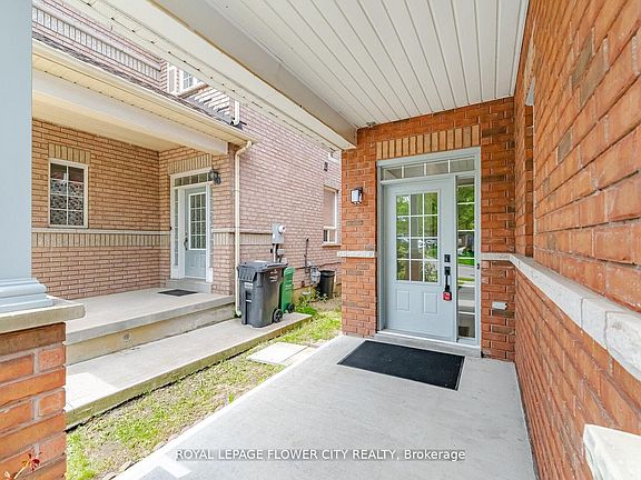 5th image of 24 Martree Cres