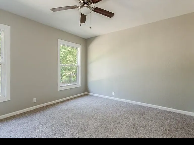 2338 Longhorn St — Photo 18