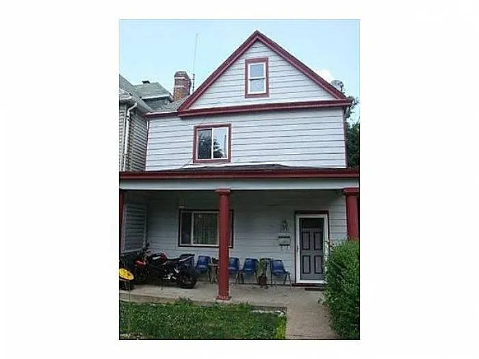 2331 Eiler Ave photo 1