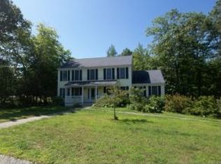 7 Beacon Hill Rd, Hooksett, NH 03106