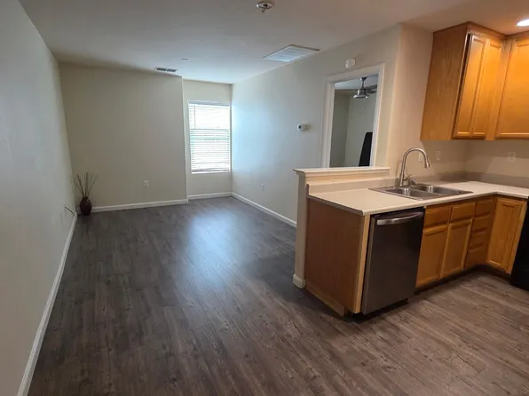 690 H St, Lincoln, CA 95648