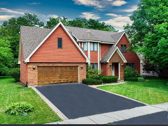 2nd image of 336 Belle Ct