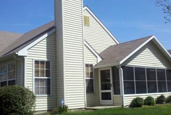 2nd image of 3649 Vicari Ave
