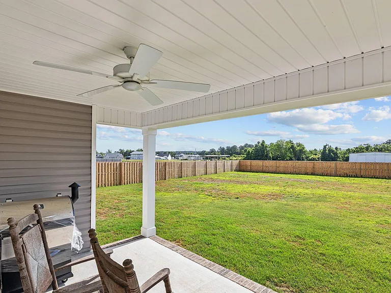 116 Harvest Blvd — Photo 37